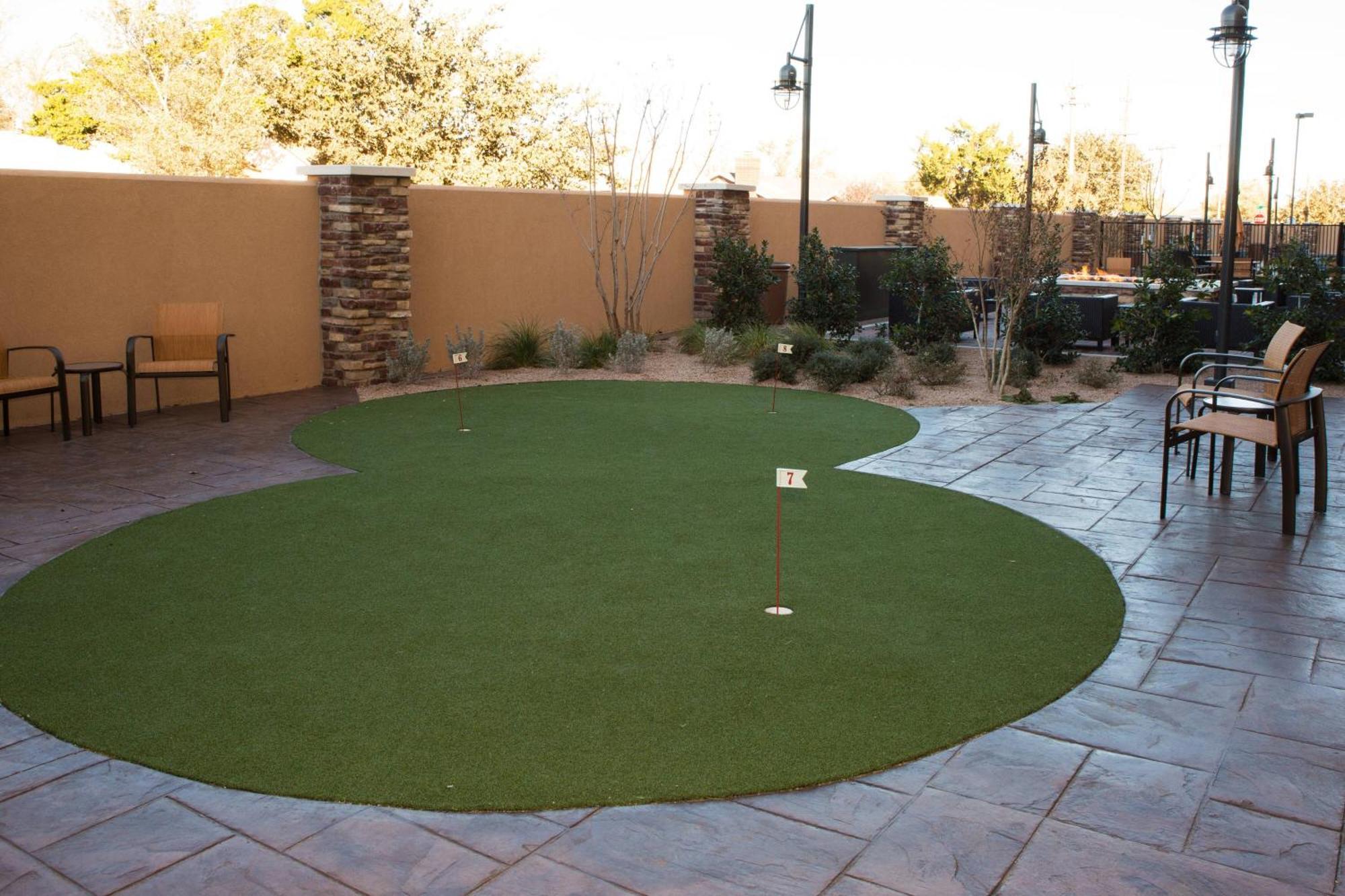 Courtyard By Marriott Lubbock Downtown/University Area Buitenkant foto